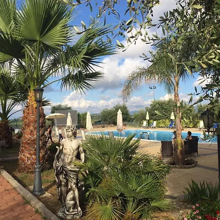 Uliveto Garden Bed and Breakfast Bagnara Calabra