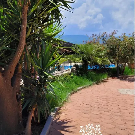 Uliveto Garden Bed and Breakfast