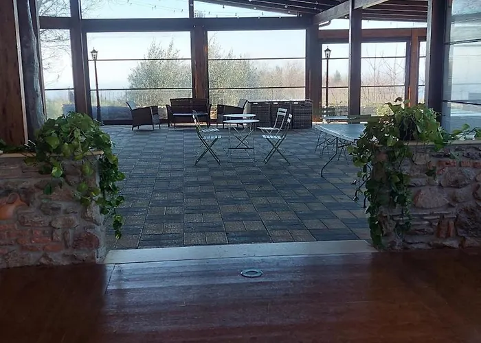 Uliveto Garden Bed and Breakfast *