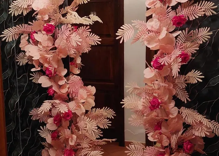 לינה וארוחת בוקר Uliveto Garden באניירה קלאברה