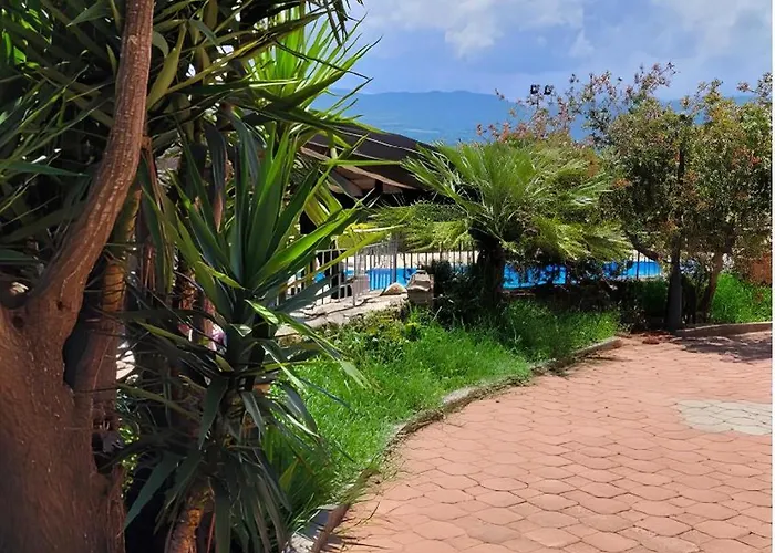 Uliveto Garden לינה וארוחת בוקר